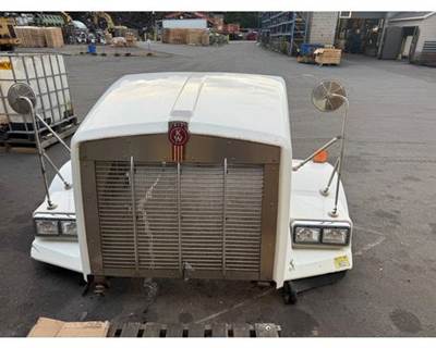 Kenworth T800 Hood