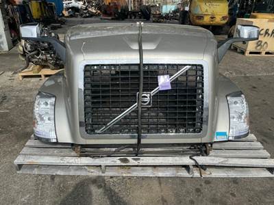 Volvo VNL Hood