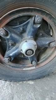 Ford R9061 Hub
