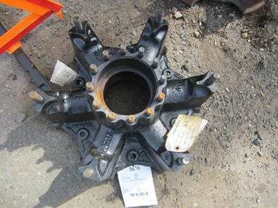 20" 6 SPOKE VOLVO REAR HUB