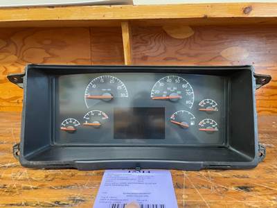 Volvo VNL Instrument Panel Cluster