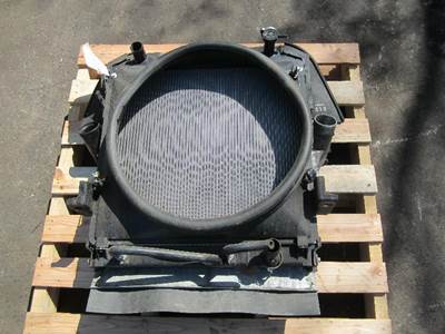 Isuzu NPR Radiator