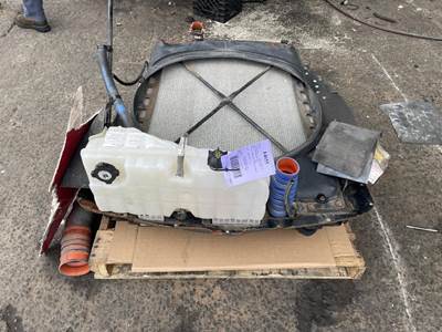 Kenworth T660 Radiator