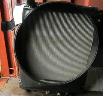 Mitsubishi Fuso FE84D Radiator