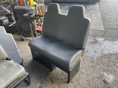 International MV607 Seat