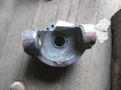 Marmon Harrington MT22 27 Spline 
Inner Knuckle