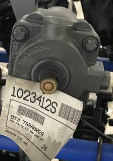 TRW/ROSS TAS40024 Steering Gear / Rack for a Ford 8000