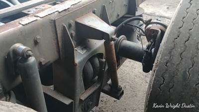 Hendrickson 4400 Tag / Pusher Axle for a International 4400