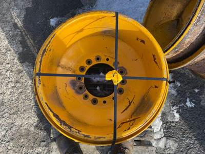 John Deere 644B Tire & Rim