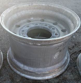 22.5 x14"
10-Hole, 285.75mm Bolt Circle, 220mm Bore 