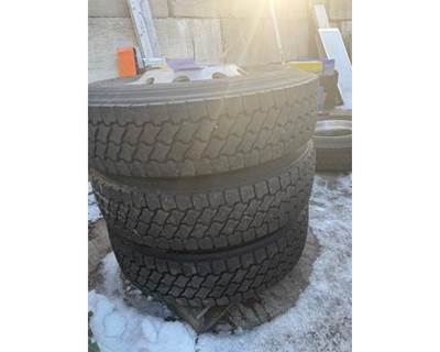 RECAP
4 AVAILABLE
150.0 EACH TIRES ONLY