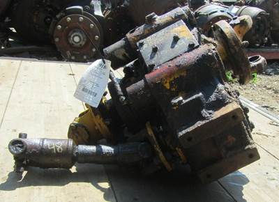 Spicer RD690S Transfer Case Assembly for a Mack RD690S