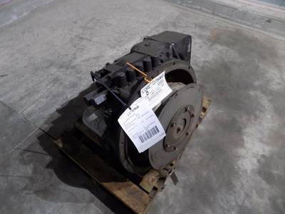 Dana 1106T12465-208 Transmission for a Gehl RS8-44