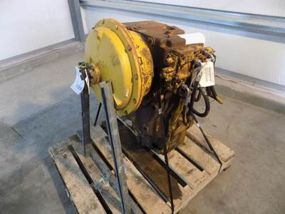 ZF 4644024007 Transmission for a John Deere 644E