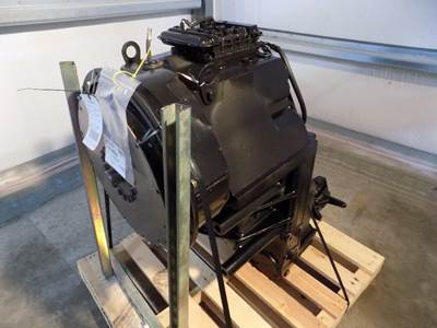 ZF 4646004066 Transmission for a Case 921