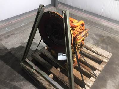 ZF 4651006015 Transmission for a Fiat-Allis FG65C