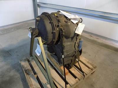 ZF 4657024138 Transmission for a Case / New Holland / CNH