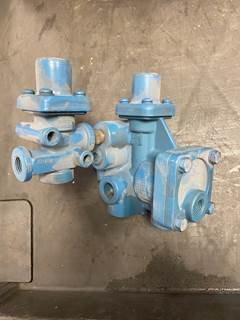 Bendix Air Valve #101622X SR4 TRAILER BRAKE SPRING VALVE