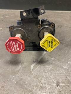 Meritor PARKING AIR BRAKE VALVE