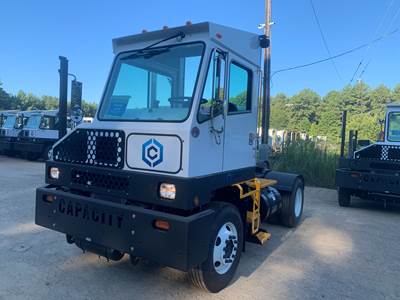 2023 Capacity TJ5000 Yard Spotter Truck