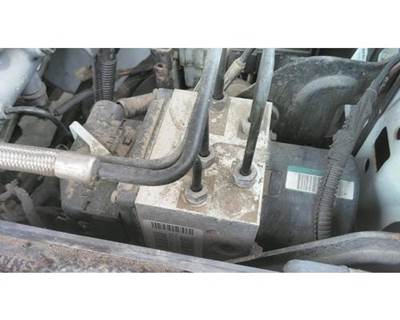 Ford F-550 Left ABS Control Module for a Ford F550SD (SUPER DUTY)