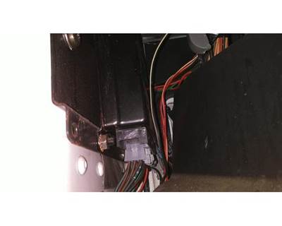 Freightliner M2 106 Left ABS Control Module