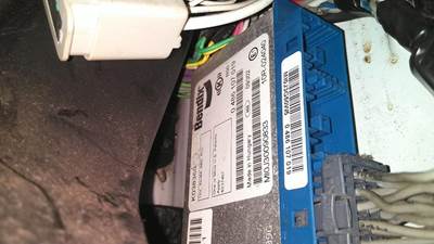 Bendix Right ABS Control Module for a International 4400