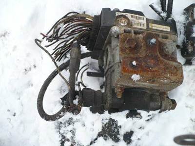 International 8100 ABS Control Module