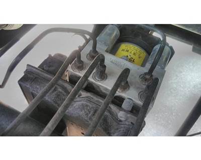 Isuzu NPR Right ABS Control Module