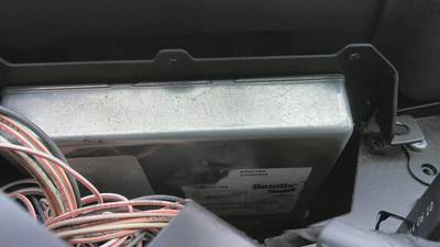 Mack Pinnacle CXU613 ABS Control Module for a Mack CXU613