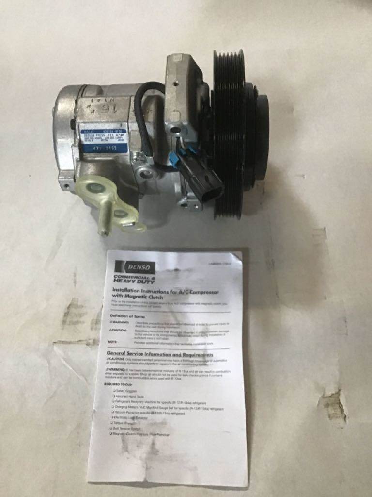 Peterbilt 379 A/C Compressor For Sale Antioch, TN LE0111