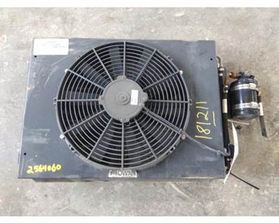 Freightliner Cascadia 125 A/C Condenser