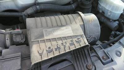 Chevrolet Express 2500 Air Cleaner / Air Filter Housing