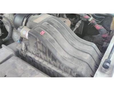 Ford F-550 Left Air Cleaner / Air Filter Housing for a Ford F550SD (SUPER DUTY)