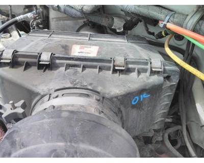 Ford F-750 Air Cleaner / Air Filter Housing for a Ford F750SD (SUPER DUTY)