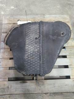 Freightliner Cascadia 113 Air Cleaner / Air Filter Housing