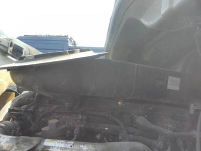 Freightliner Cascadia 113 Air Cleaner / Air Filter Housing