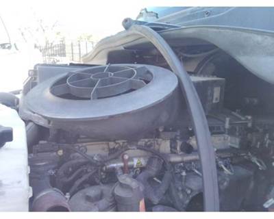 Freightliner Cascadia 113 Air Cleaner / Air Filter Housing