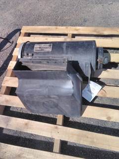 Freightliner FLD120 Air Cleaner / Air Filter Housing