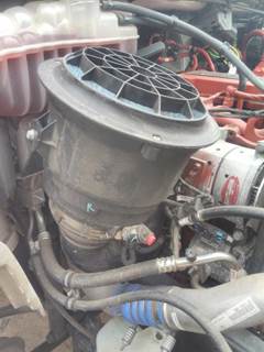 Freightliner M2 106 Air Cleaner / Air Filter Housing