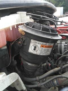 Freightliner M2 106 Air Cleaner / Air Filter Housing