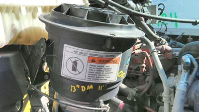 Freightliner M2 106 Right Air Cleaner / Air Filter Housing