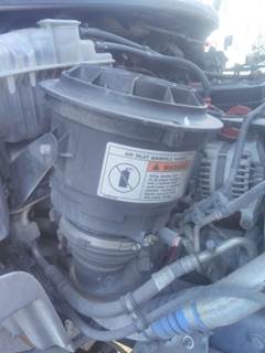 Freightliner M2 106 Air Cleaner / Air Filter Housing