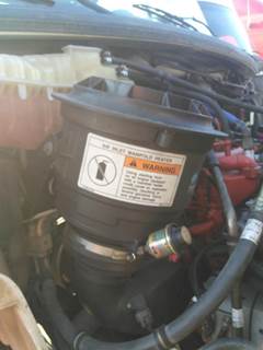 Freightliner M2 106 Air Cleaner / Air Filter Housing