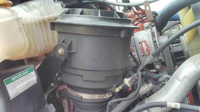 Freightliner M2 106 Right Air Cleaner / Air Filter Housing
