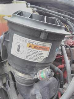 Freightliner M2 106 Right Air Cleaner / Air Filter Housing