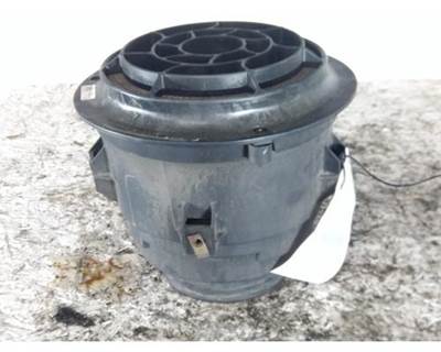Freightliner M2 106 Right Air Cleaner / Air Filter Housing