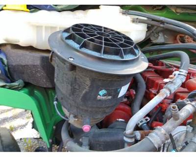 Freightliner M2 106 Air Cleaner / Air Filter Housing