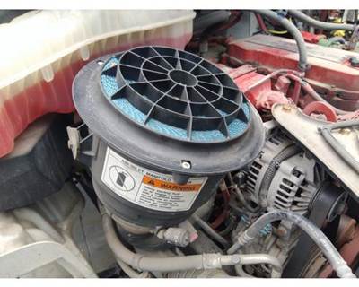 Freightliner M2 106 Air Cleaner / Air Filter Housing