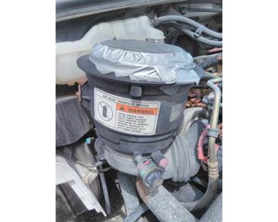 Freightliner M2 106 Air Cleaner / Air Filter Housing